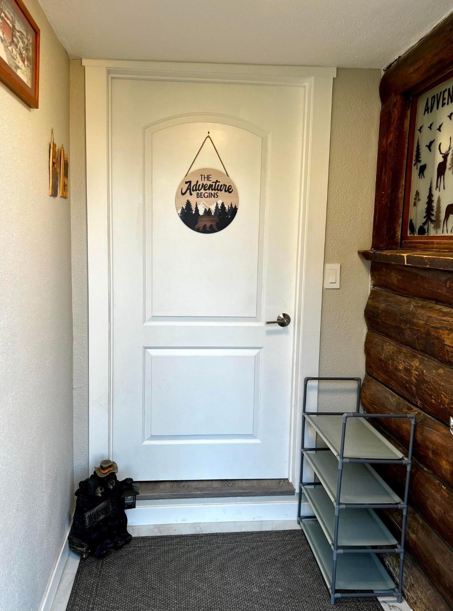 Log House In Heart Of Anchorage Appartement Buitenkant foto